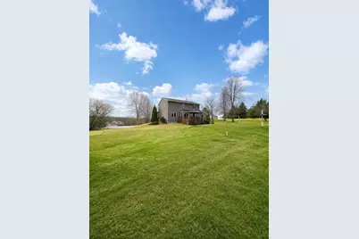 6221 Townsview Lane SE, Rochester, MN 55904 - Photo 3