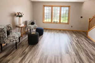 6221 Townsview Ln SE, Rochester, MN 55904 - Photo 17