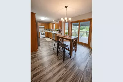 6221 Townsview Lane SE, Rochester, MN 55904 - Photo 7