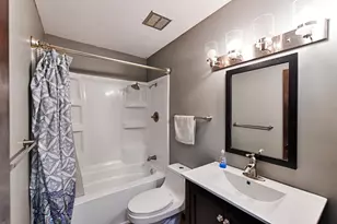 12102 Red Oak Ct S, Burnsville, MN 55337 - Photo 23