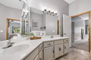 4161 Arbor Ln, Eagan, MN 55122 - Photo 19