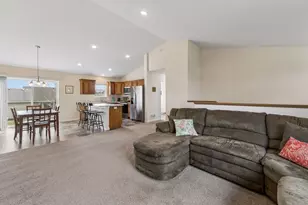 1192 Farmers Ln, Belle Plaine, MN 56011 - Photo 5