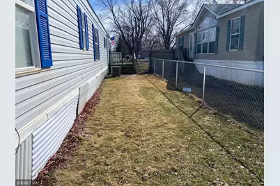 2300 Sundet Lane, Faribault, MN 55021 - Photo 9