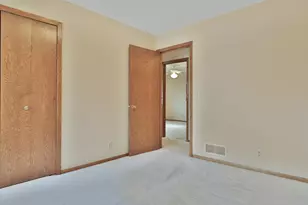 49 16th Ave SW, New Brighton, MN 55112 - Photo 27