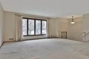 49 16th Ave SW, New Brighton, MN 55112 - Photo 17