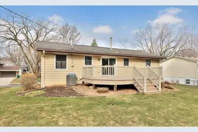 49 16th Avenue SW, New Brighton, MN 55112 - Photo 5