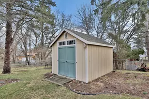 49 16th Ave SW, New Brighton, MN 55112 - Photo 9