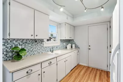 1326 16th Street W, Hastings, MN 55033 - Photo 11