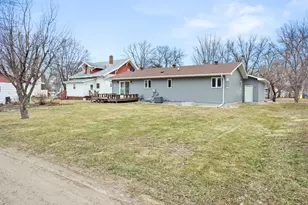 610 4th St N, Wahpeton,  58075 - Photo 43