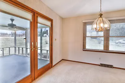 305 12th Street SE, Waseca, MN 56093 - Photo 17