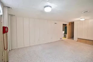 305 12th St SE, Waseca, MN 56093 - Photo 29