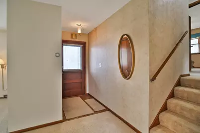 305 12th Street SE, Waseca, MN 56093 - Photo 7