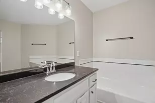 138 Alva St, Waconia, MN 55387 - Photo 25