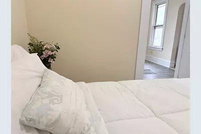 869 Lawson Avenue E, Saint Paul, MN 55106 - Photo 11