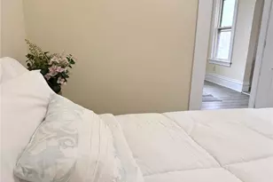 869 Lawson Ave E, Saint Paul, MN 55106 - Photo 11