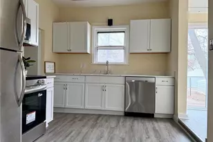 869 Lawson Ave E, Saint Paul, MN 55106 - Photo 15