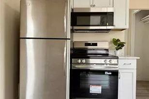 869 Lawson Ave E, Saint Paul, MN 55106 - Photo 17