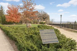 30 St Albans St S, Saint Paul, MN 55105 - Photo 43