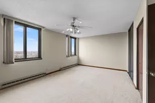1181 Edgcumbe Rd, Saint Paul, MN 55105 - Photo 21