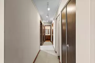 1181 Edgcumbe Rd, Saint Paul, MN 55105 - Photo 21