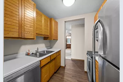 1181 Edgcumbe Road #1712, Saint Paul, MN 55105 - Photo 5