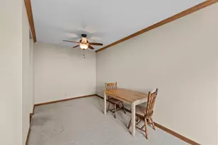 1181 Edgcumbe Rd, Saint Paul, MN 55105 - Photo 17