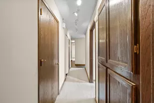 1181 Edgcumbe Rd, Saint Paul, MN 55105 - Photo 29