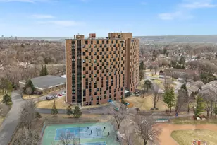 1181 Edgcumbe Rd, Saint Paul, MN 55105 - Photo 61