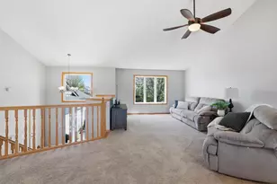 936 S Chestnut St, Belle Plaine, MN 56011 - Photo 7
