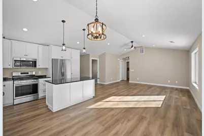 7268 Hawthorne Court, North Branch, MN 55056 - Photo 9