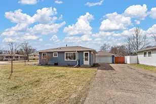 7077 Delaney Ave, Inver Grove Heights, MN 55076 - Photo 27