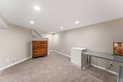 7077 Delaney Avenue, Inver Grove Heights, MN 55076 - Photo 15