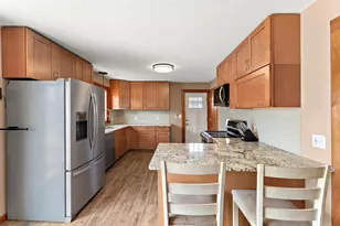 7077 Delaney Ave, Inver Grove Heights, MN 55076 - Photo 3