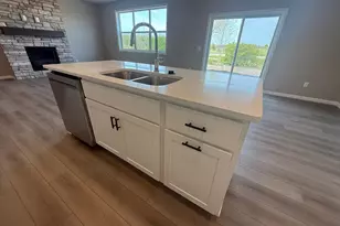 1425 192nd Ave NE, East Bethel, MN 55011 - Photo 11