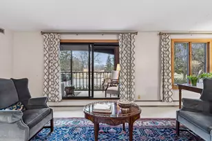 8430 Pennsylvania Rd, Bloomington, MN 55438 - Photo 17