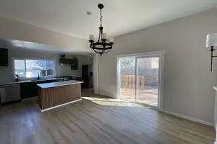 321 7th St SW, Willmar, MN 56201 - Photo 15