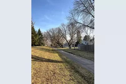 9153 Larch Lane N, Maple Grove, MN 55369 - Photo 41