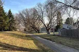 9153 Larch Ln N, Maple Grove, MN 55369 - Photo 41