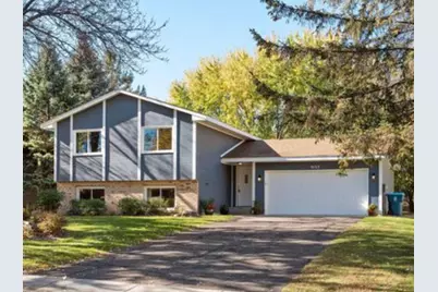 9153 Larch Lane N, Maple Grove, MN 55369 - Photo 3