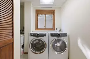 9153 Larch Ln N, Maple Grove, MN 55369 - Photo 33