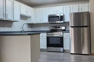 1321 Lake Dr W, Chanhassen, MN 55317 - Photo 5