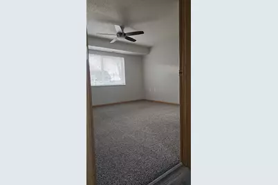 1321 Lake Drive W #101, Chanhassen, MN 55317 - Photo 17