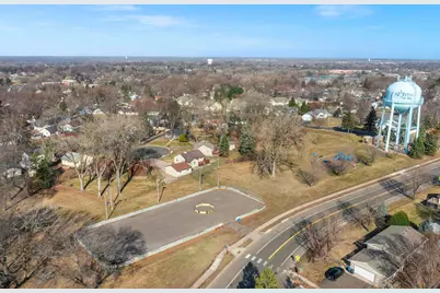 2460 E Meadow Drive, North Saint Paul, MN 55109 - Photo 61