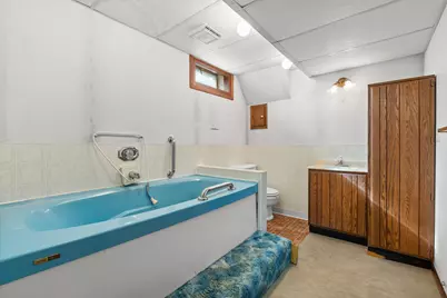 2460 E Meadow Drive, North Saint Paul, MN 55109 - Photo 43