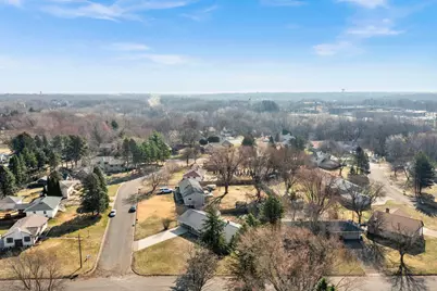 2460 E Meadow Drive, North Saint Paul, MN 55109 - Photo 63