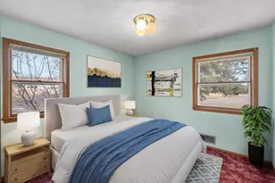 2460 E Meadow Dr, North Saint Paul, MN 55109 - Photo 27