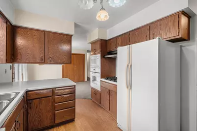 2460 E Meadow Drive, North Saint Paul, MN 55109 - Photo 15