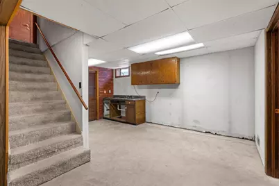 2460 E Meadow Drive, North Saint Paul, MN 55109 - Photo 39