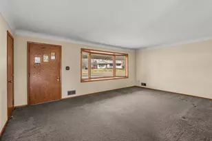 2460 E Meadow Dr, North Saint Paul, MN 55109 - Photo 3