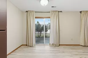 3230 Edgerton St, Vadnais Heights, MN 55127 - Photo 7